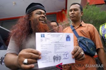 NAPI TERORISME NOIM BAASYIR BEBAS MURNI