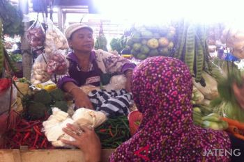 Pasokan melimpah, harga rawit merah di Purwokerto merosot