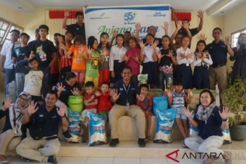 Peringati HUT AP1 Ke-55, Bandara SamRat Manado Berikan Bantuan Sosial