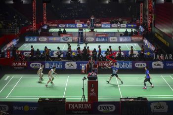 Babak penyisihan Djarum Superliga Badminton