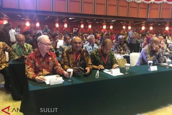 Wabup Sitaro ikut rakernas Indonesia bersih