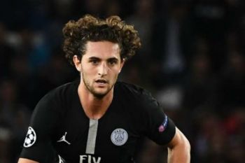 Adrien Rabiot mengaku telah melakukan pembicaraan dengan Juventus