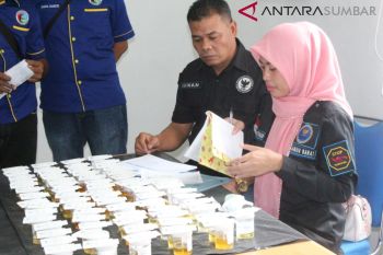 BNNK Pasaman Barat Tes Urine Karyawan Perusahaan Sawit