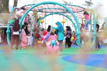 Elephant Park Taman Bermain Warga Lampung Ramai Dikunjungi