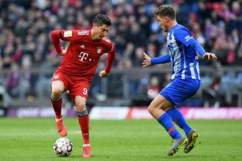 Menang atas Hertha, Bayern tempel Dortmund di puncak klasemen