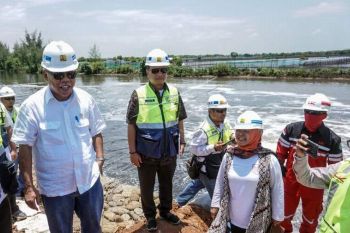 Target pembangunan tanggul rob