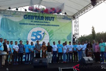 HUT ke-55, Bandara Samrat serahkan CSR
