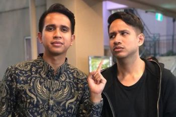 Beasiswa dari Andovi Da Lopez untuk tiga mahasiswa