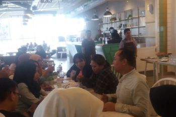 Erajaya hadiahi mobil HRV kepada pembeli HP