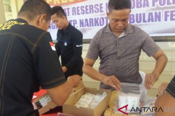 Februari, Polda Sultra gagalkan peredaran 9,6 kilogram sabu-sabu