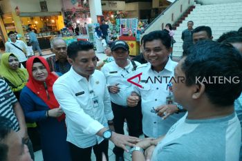 Bupati Supian Hadi gratiskan biaya perpanjangan HGB pertokoan PPM Sampit