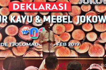Jokowi: dana desa berujud infrastruktur di pedesaan