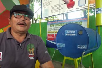 Sampah Plastik Jadi Bahan Bakar Mesin