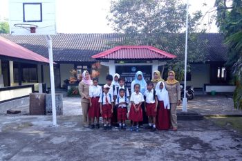 Sekolah Luar Biasa Bayan kekurangan guru