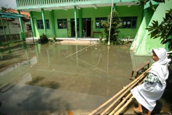 Sekolah kebanjiran