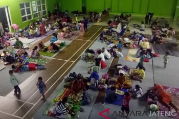 263 warga Kudus bertahan di pengungsian