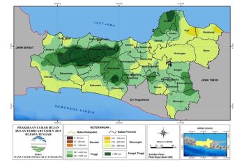 Waspadai, hujan lebat masih berpotensi di pegunungan tengah Jateng