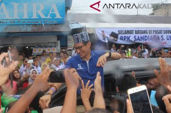 Cawapres Sandiaga prihatin tertangkapnya Andi Arief