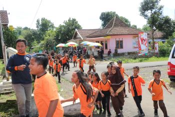Kurangi Risiko Bencana, Unej Simulasi Banjir Bandang di Panti