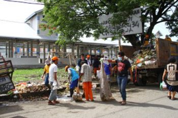 Armada sampah Mamuju masih terbatas