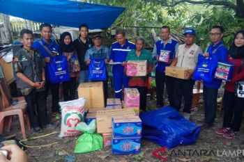 Pemkab Mesuji Berikan Bantuan Korban Banjir