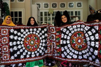 Kain motif Kerawang Gayo