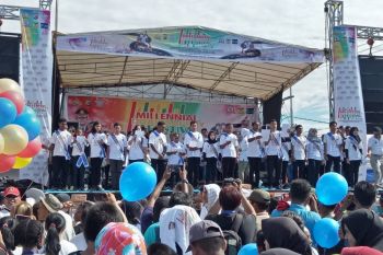 Kaum milenial Timika mendeklarasikan tertib berlalu lintas