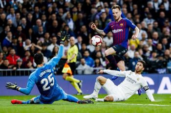 Barcelona bungkam Real Madrid 1-0 di Santiago Bernabeu
