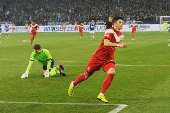 Catatan buruk Schalke berlanjut ketika ditaklukkan Duesseldorf 0-4