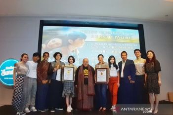 Dua rekor MURI berhasil diraih film 'Dilan 1991'