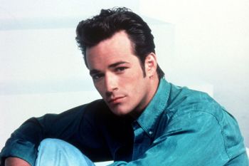 Bintang "Beverly Hills 90210"  Luke Perry meninggal karena stroke