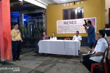 Legislator Hanny Polii serap aspirasi di Taas