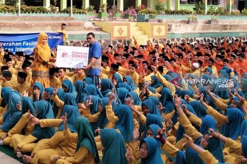 XL salurkan donasi kuota ke 1.000 sekolah