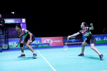 Owi/Winny menang cepat saat lawan sesama Indonesia di All England