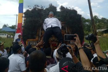 Ismunandar dan Kasmidi Bulang Hadir Lepas Ogoh-Ogoh Nyepi