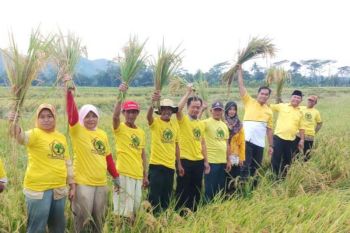 Wirendra berharap petani beralih ke pupuk hayati