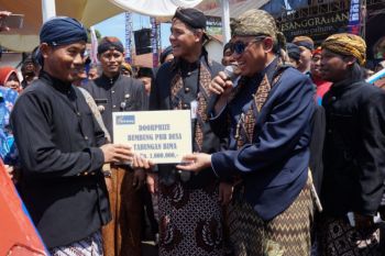 Bank Jateng Cilacap berikan bantuan modal UMKM