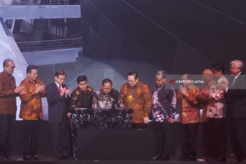 Menristekdikti resmikan gedung auditorium dan perkuliahan baru UK Petra Surabaya