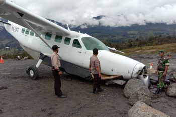 Pesawat Dabi Air ditembak KKB
