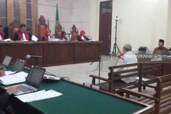 Hakim tanya saksi soal speedboat diduga milik Zainudin