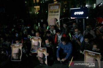 Aksi diam diri 700 detik peringati penyerangan terhadap Novel Baswedan