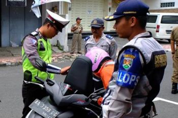Langgar aturan, 11 sepeda motor diamankan dalam razia KTL