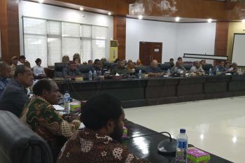 DPRD desak Pemkab Mimika cairkan hibah Pemilu