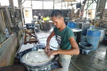 Pengusaha tahu keluhkan kenaikan harga kedelai impor
