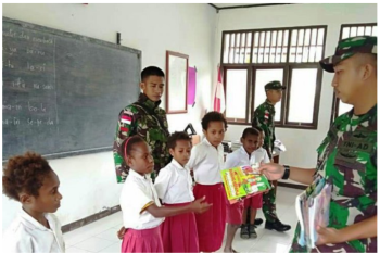 Pelajar di Perbatasan RI-PNG Mendapatkan Penanaman Jiwa Patriotisme