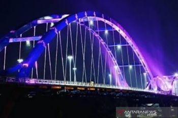 Dua tersangka korupsi Jembatan Waterfront City di Kampar ditahan KPK