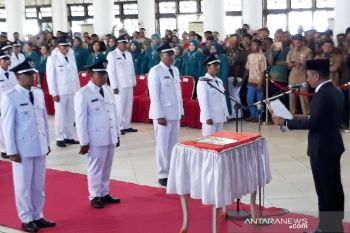 Keterlambatan SK 48 kepala desa bukan halangan bertugas