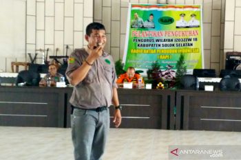 RAPI Latih Wali Nagari Gunakan Handy Talkie