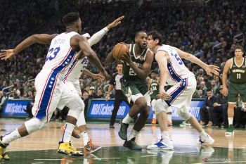 Middleton mencatat 20 poin,  Bucks selangkah lagi ke semifinal wilayah