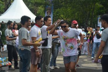 Wali Kota Denpasar buka "Colour Fun Run IPC Bali 2019"